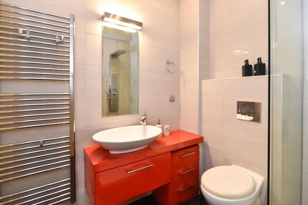 Excellent Apartment Luxuriously Renovated Лариса Екстер'єр фото